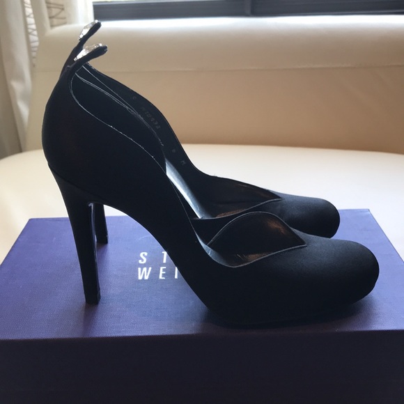 Stuart Weitzman Shoes - 💕Host Pick💕 Stuart Weitzman Swarovski Crystal Rare high heel